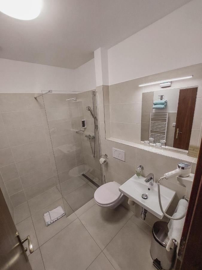 Depandance - Vedlejsi Budova U Zamku Třešť Exterior foto